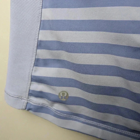 2/35$ Lululemon Core Kicker Tank Apex Stripe  Lavender Dusk size 4 - Picture 10 of 14